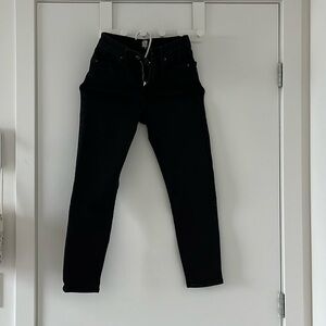 Black top shop jeans 🖤